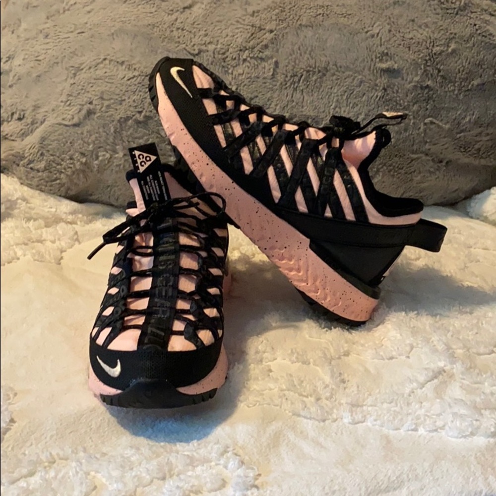 Nike ACG React Terra Gobe (Melon Tint)